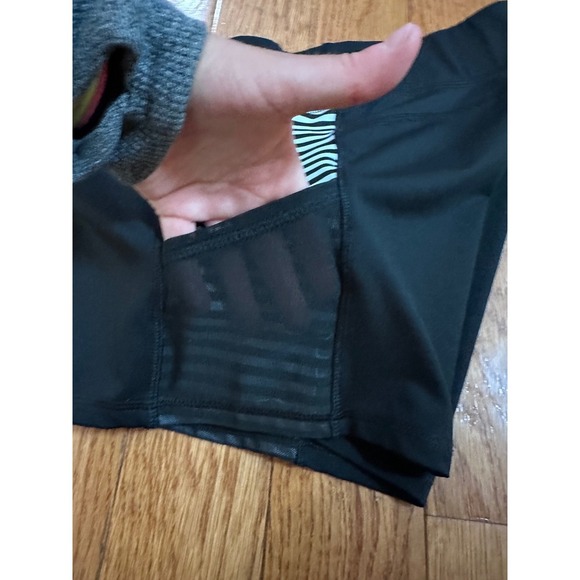 Women's Champion Duo Dry Athletic Shorts Pockets Striped Accents Black size XL - Picture 3 of 7